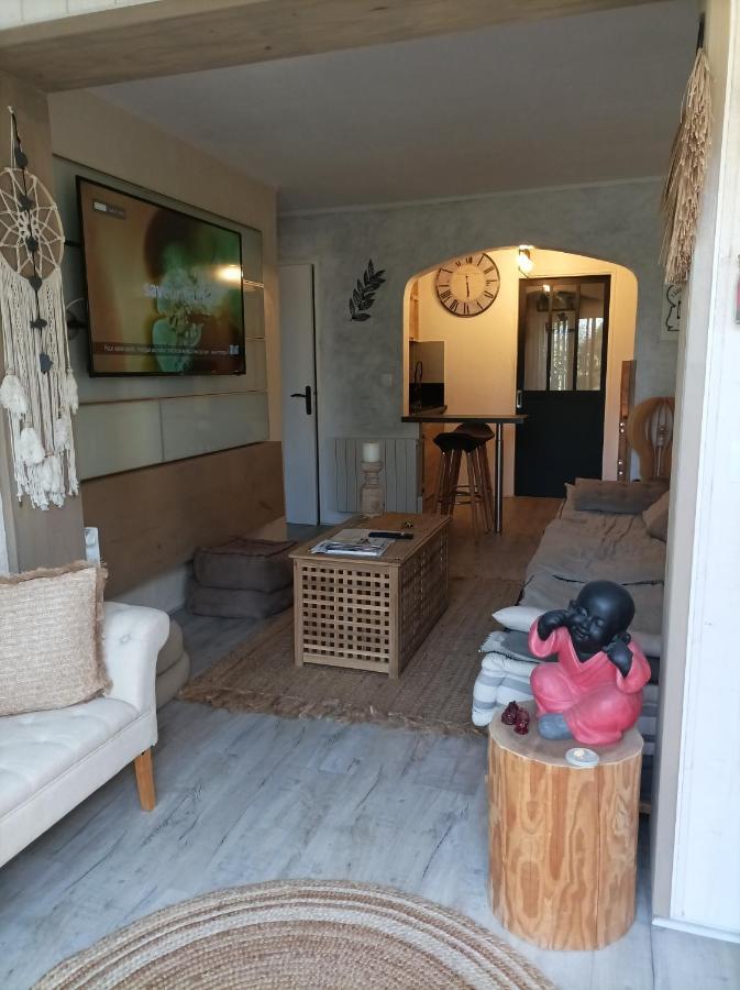 Escapade Cocooning Residence Avec Piscine/Tennis Fréjus Exteriör bild